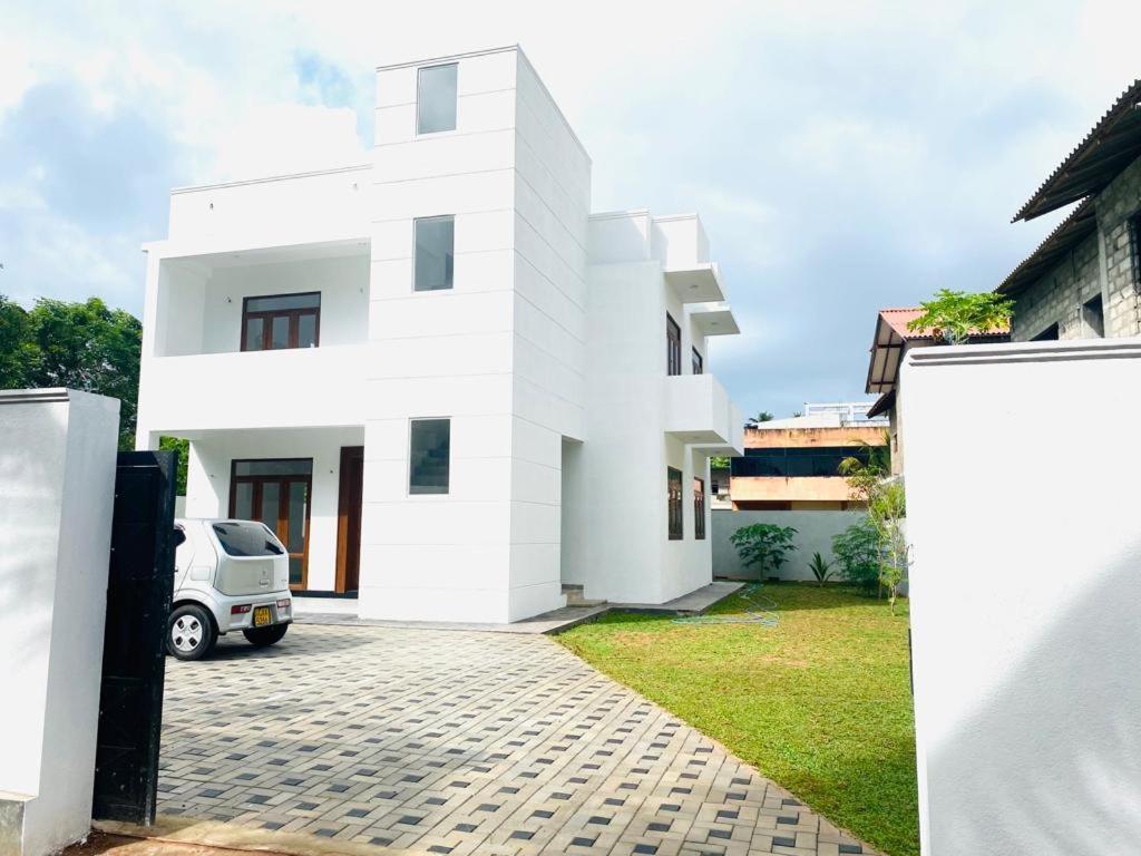 Twinstop Villa Minuwangoda Экстерьер фото